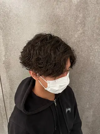 ショート パーマ メンズ WARREN・TRICOMI    NEW YORK所属・瀧野 翔吾【メンズ特化】のヘアスタイル