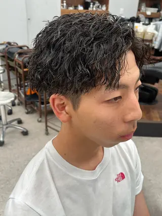 パーマ メンズ 🍐シャドウパーマ メンズ特化/守岡🍐のヘアスタイル