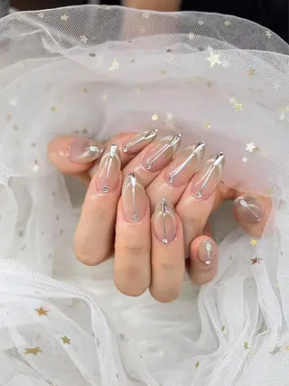 ネイル AILLYNAS nail&eyelash所属・Aillynas ネイリストのネイルデザイン
