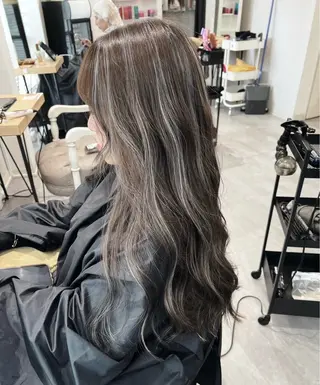 ロング カラー ROBIN所属・指名数No.1 /NAOYAのヘアスタイル