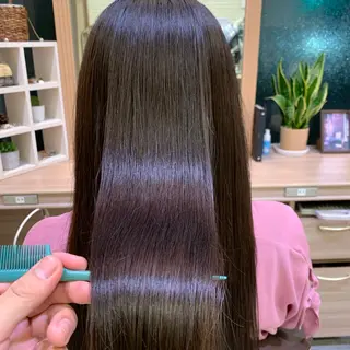 ロング 美髪矯正/髪質改善 /ヨナミネのヘアスタイル