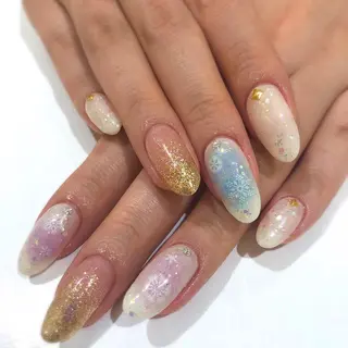 ネイル 矢崎 千春のネイルデザイン