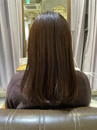 セミロング カラー ヘアアレンジ 柳井 準平のヘアスタイル