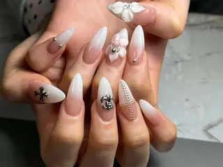 ネイル さくら💮💮 【オフ無料】のネイルデザイン