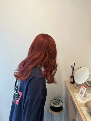 カラー tonari所属・tonari MICHIKAのヘアスタイル