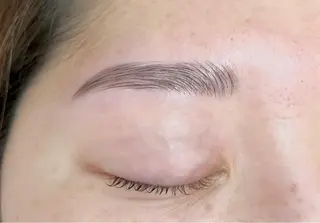 アイブロウ Maison de Lily所属・岡山まつ毛サロン 【Lily】ユリのマツエク・マツパデザイン