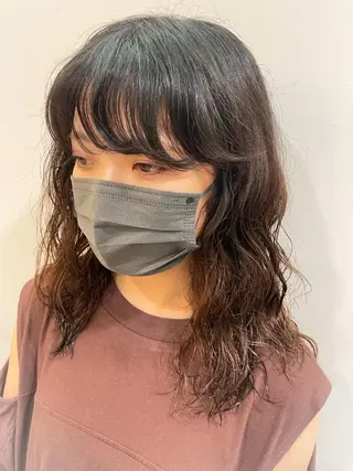 セミロング パーマ 原宿美容室Cura所属・パーマ美容師🌈中村 絢美のヘアスタイル