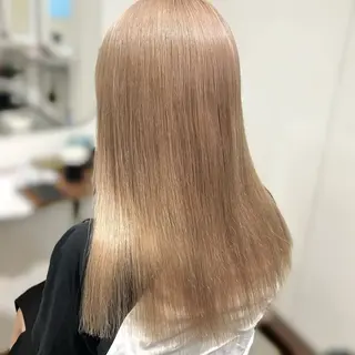 ミディアム 坂本 璃里杏のヘアスタイル