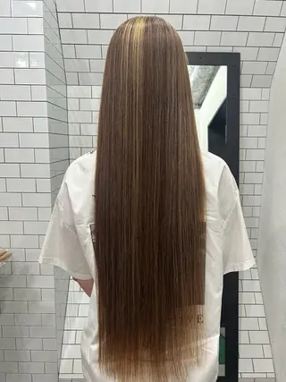 ロング 妙見 知洋のヘアスタイル