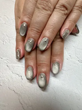 ネイル nailist SATO【銀座】のネイルデザイン