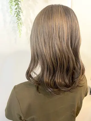 セミロング カラー Sherry/R 三川町 ayakaのヘアスタイル