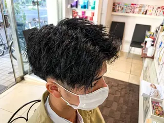 ショート パーマ メンズ 韓国風メンズ/毛流れ ヘアなら須田龍世のヘアスタイル