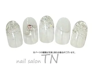 ネイル 矢川 まどかのネイルデザイン