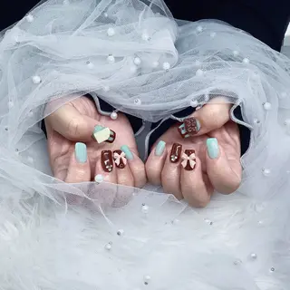 ネイル パーツ全部¥110 サロンミミのネイルデザイン