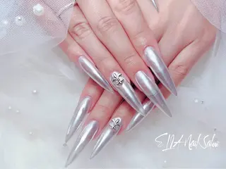 セミロング cici nailのネイルデザイン