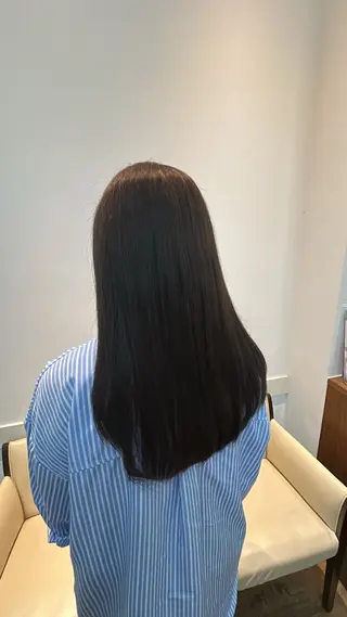 ロング カラー hairsalon de Forever 本店所属・T MISAのヘアスタイル