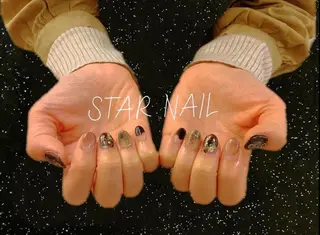 ネイル STAR NAIL所属・STAR NAILのネイルデザイン