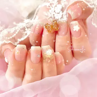 ネイル Maison de l'Angeのネイルデザイン