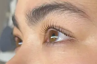 マツエク・マツパ Sédi eyelash所属・Sédi eyelashのマツエク・マツパデザイン