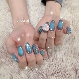 ネイル オーナーネイリスト MAKIのネイルデザイン