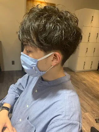 ショート カラー パーマ ヘアアレンジ メンズ キッズ ネイル マツエク・マツパ SALOWIN梅田茶屋町店所属・ウルフレイヤーカット /チヒロのヘアスタイル