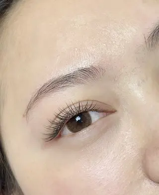 マツエク・マツパ LB美容サロン　池袋東口店所属・古賀 みゆのマツエク・マツパデザイン