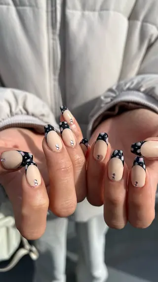 ネイル 🤎Two ERI🤎のネイルデザイン