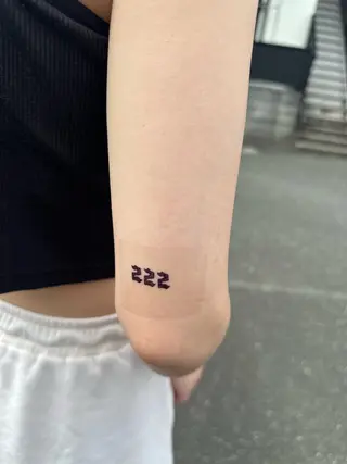 CELAVY所属・CELAVY ayanoのネイルデザイン