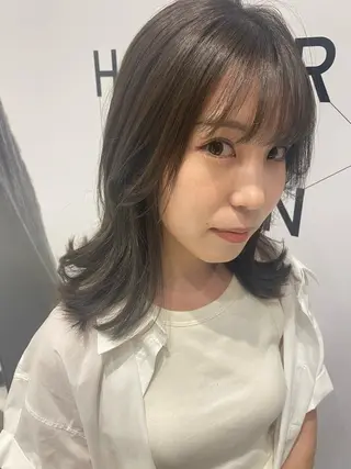 ミディアム HARUKIMINATO横浜所属・デザインカラー モデル募集🌈のヘアスタイル