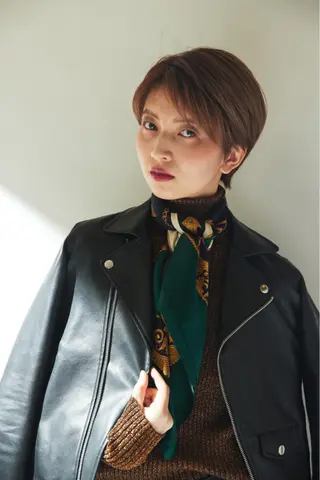 ショート 🎨インナーカラー が得意👍新垣⚜️のヘアスタイル