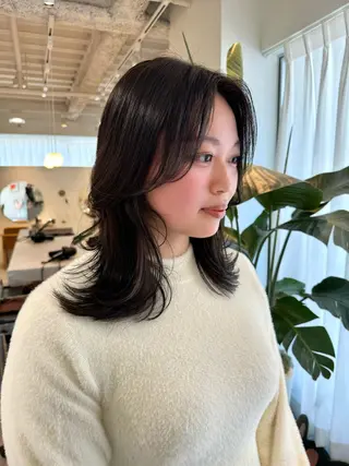 セミロング カラー ayaka♡ 柔らかカラーのヘアスタイル