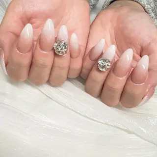 ネイル ネイルサロン 9Carats神田のネイルデザイン