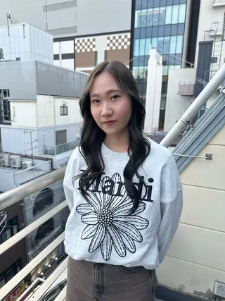 セミロング 艶髪カラー/レイヤ ー支持No.1renのヘアスタイル