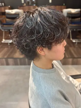 パーマ メンズ 男の理想を叶える🔥 メンズパーマ特化｜関のヘアスタイル