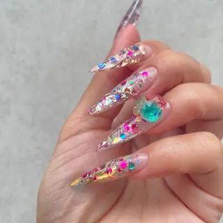 ネイル nail Eclat所属・志賀野 美喜のネイルデザイン