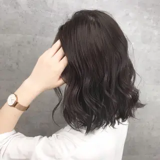 ミディアム カラー _WHITE 天王寺のヘアスタイル