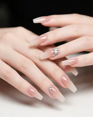 ネイル リ エンテイのネイルデザイン