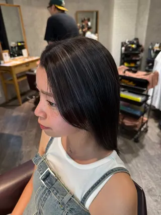 セミロング カラー Afinar  乃空（ノア）のヘアスタイル