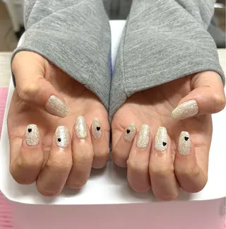 ネイル TRU NAIL&EYE 本厚木店所属・TRU ヒナのネイルデザイン