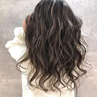 ロング MiL所属・✨ハイトーン✨ 濱田知孝のヘアスタイル