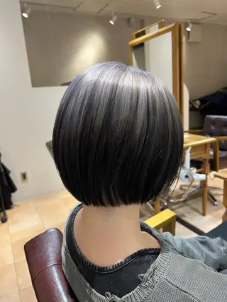 ショート カラー 🥀韓国ヘア🥀 宮津真菜のヘアスタイル