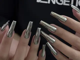 ネイル 🩷 Mio 🩷のネイルデザイン