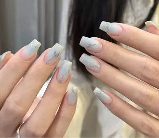 ネイル 相沢 さやかのネイルデザイン