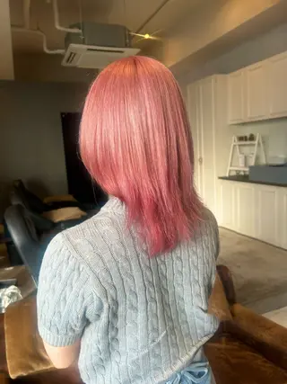 カラー 髪質改善×ハイトーン レイヤー天神美容室のヘアスタイル