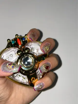 ネイル LAVISH nail salonのネイルデザイン