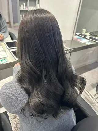 ロング カラー 韓国透明感🇰🇷 SAKURAのヘアスタイル