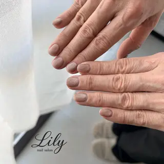ネイル nail salon Lily所属・藤田 璃々のネイルデザイン