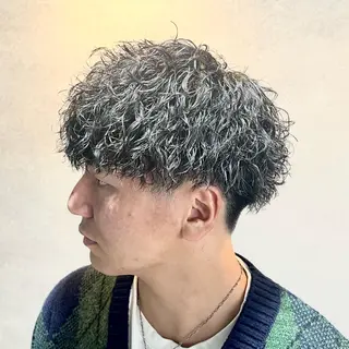 ショート カラー パーマ ヘアアレンジ メンズ 仕上がり満足度No. 1🔥BLUCK🔥のヘアスタイル