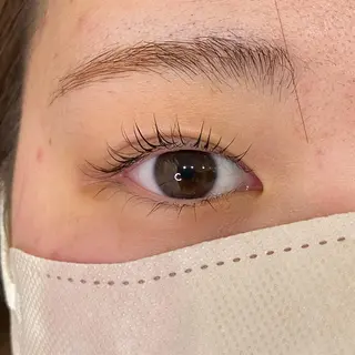 マツエク・マツパ Eyore 櫻木 沙羅の眉毛・アイブロウイメージ