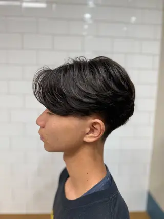 ミディアム パーマ メンズ シフト今泉所属・パーマ・カラー特化/ メンズ美容師米田幸平のヘアスタイル